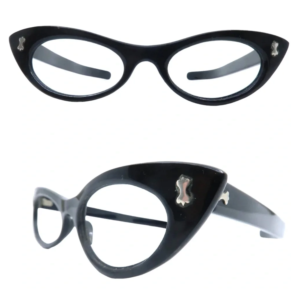 Fabulous 1950’s French Extreme Cateye Eyeglasses in Black, Handmade in France